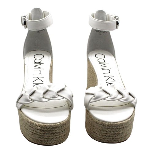Pre-owned Calvin Klein Leather Sandal In White