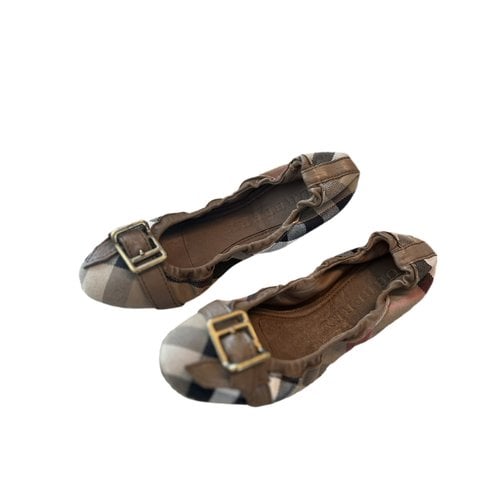 Pre-owned Burberry Leather Ballet Flats In Other