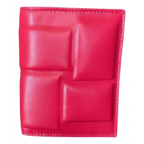 Pre-owned Bottega Veneta Leather Wallet In Pink