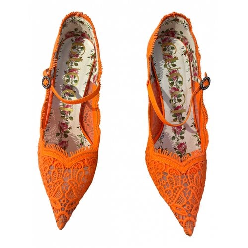 Pre-owned Gucci Cloth Heels In Orange
