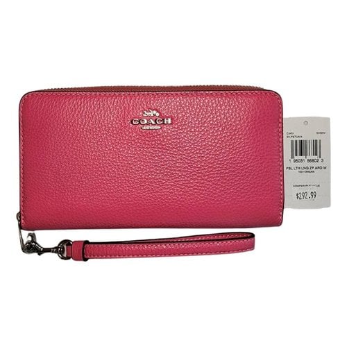 Pre-owned Coach Leather Clutch In Pink