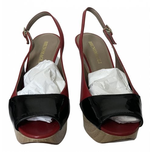 Pre-owned Bruno Magli Leather Sandals In Red