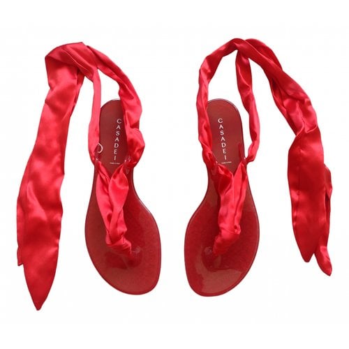 Pre-owned Casadei Flip Flops In Red