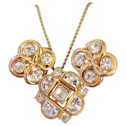 Pre-owned Dior Crystal Necklace In Gold