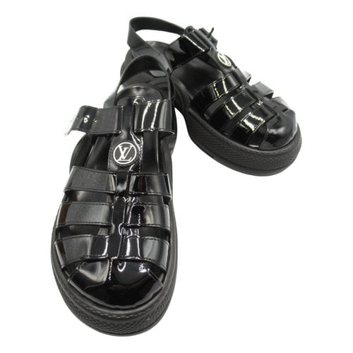 Pre-owned Louis Vuitton Patent Leather Sandal In Black
