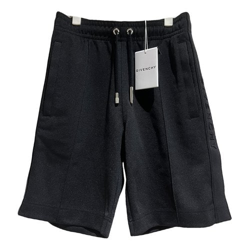 Pre-owned Givenchy Short In Black
