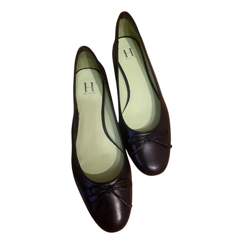 Pre-owned Tommy Hilfiger Leather Ballet Flats In Black