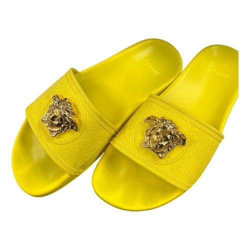 Pre-owned Versace Flip Flops In Yellow