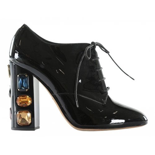 Pre-owned Dolce & Gabbana Patent Leather Ankle Boots In Black