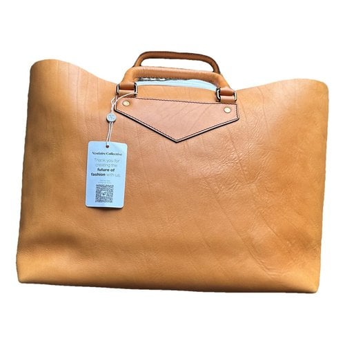 Pre-owned Burberry Leather Weekend Bag In Orange