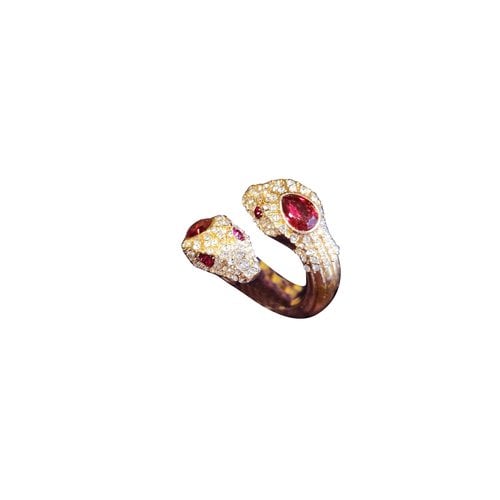Pre-owned Gucci Crystal Ring In Gold