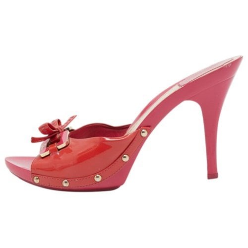 Pre-owned Dior Patent Leather Sandal In Red
