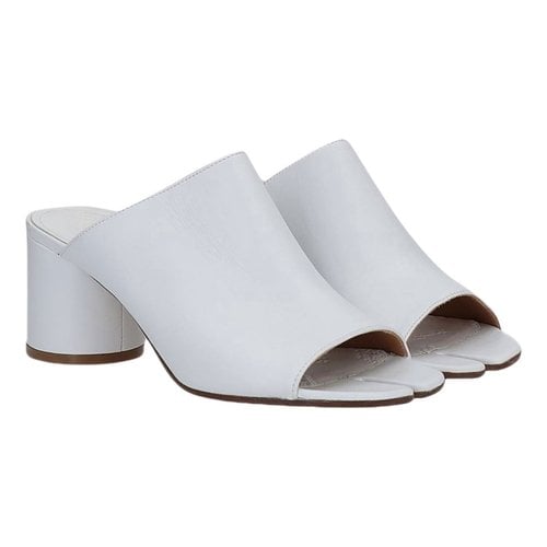 Pre-owned Maison Margiela Leather Sandals In White