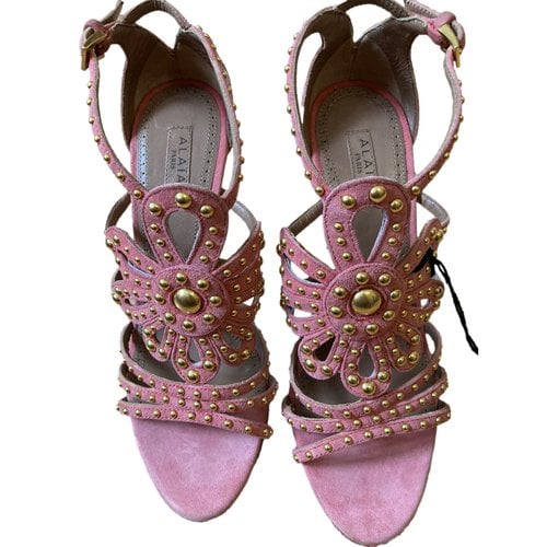 Pre-owned Alaïa Leather Sandals In Pink
