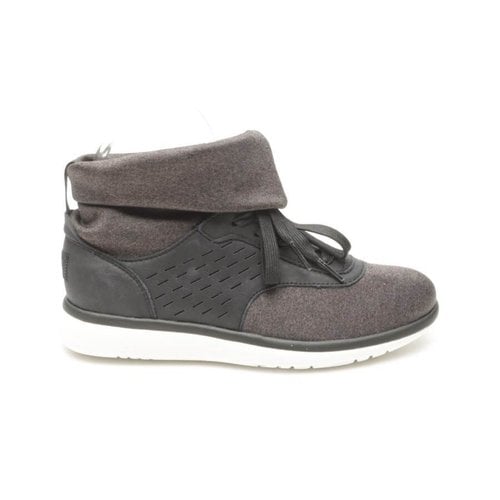 Pre-owned Ugg Leather Trainers In Brown