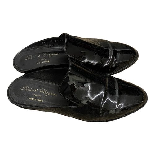 Pre-owned Robert Clergerie Patent Leather Mules & Clogs In Black