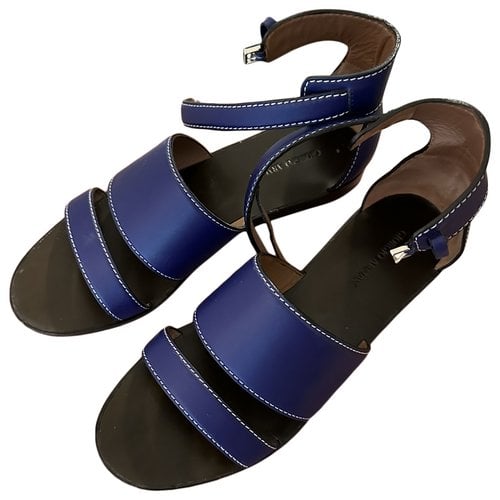 Pre-owned Giorgio Armani Leather Sandals In Blue