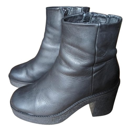 Pre-owned Miista Leather Ankle Boots In Black