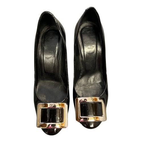 Pre-owned Roger Vivier Belle Vivier Patent Leather Heels In Black