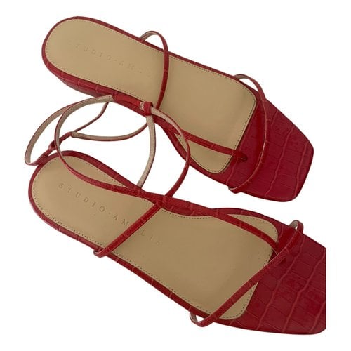 Pre-owned Studio Amelia Leather Sandal In Red