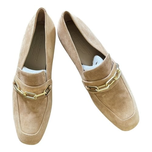 Pre-owned Burberry Flats In Camel