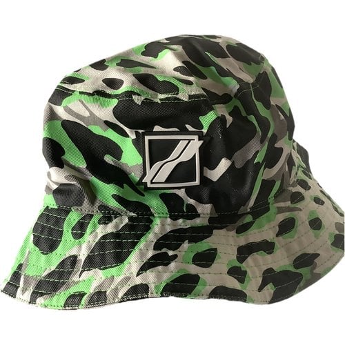 Pre-owned We11 Done Hat In Green