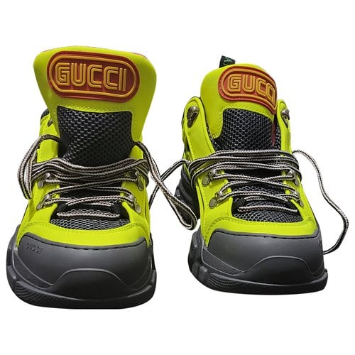 Pre-owned Gucci Flashtrek Leather Low Trainers In Yellow