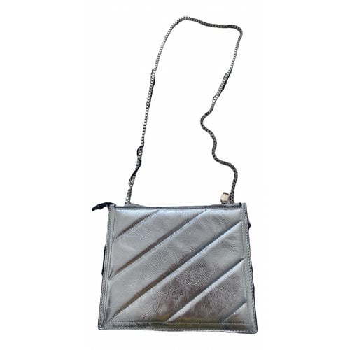 Pre-owned Iro Leather Clutch Bag In Silver