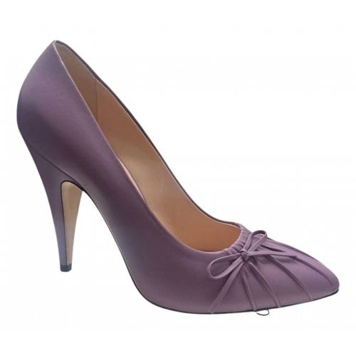 Pre-owned Gucci Leather Heels In Purple