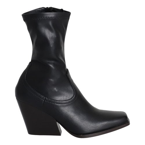 Pre-owned Stella Mccartney Ankle Boots In Black