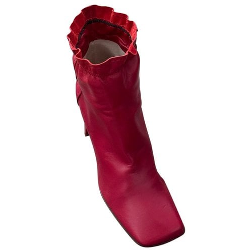 Pre-owned Louis Vuitton Leather Ankle Boots In Red