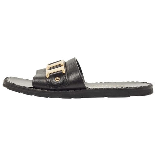 Pre-owned Prada Patent Leather Sandal In Black