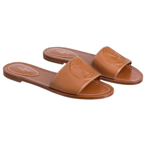 Pre-owned Louis Vuitton Lock It Leather Sandal In Camel