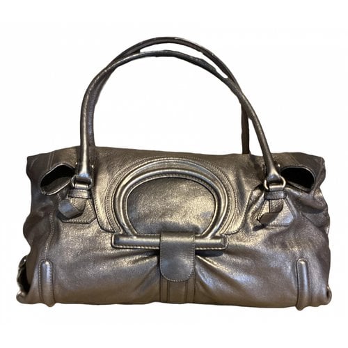 Pre-owned Ferragamo Leather Handbag In Silver