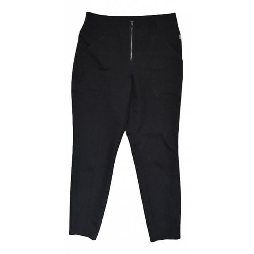 Pre-owned Anna Carot Pants In Black