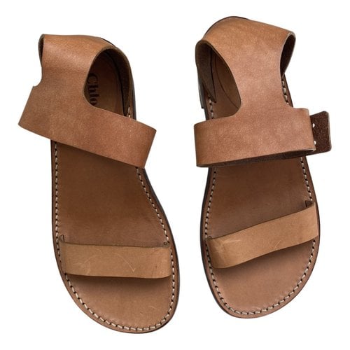 Pre-owned Chloé Leather Sandals In Camel