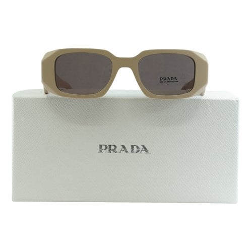 Pre-owned Prada Sunglasses In Beige