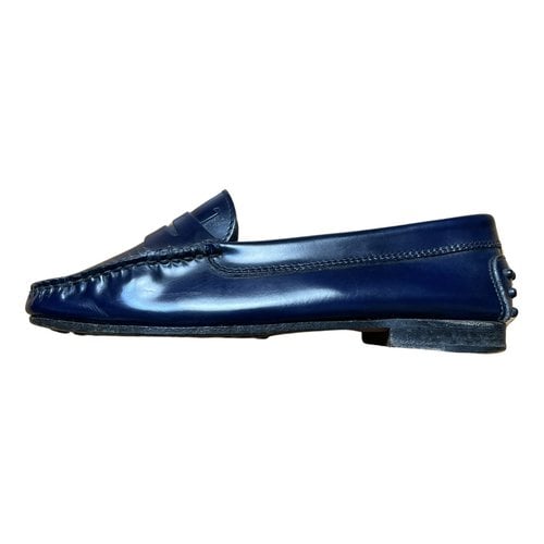 Pre-owned Tod's Patent Leather Flats In Blue