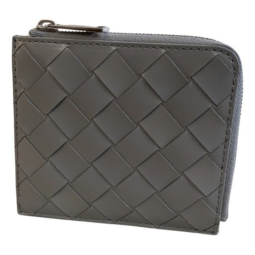 Pre-owned Bottega Veneta Leather Card Wallet In Grey
