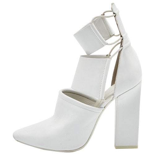 Pre-owned Alexander Wang Leather Boots In White