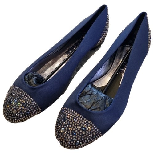 Pre-owned Gina Cloth Ballet Flats In Navy