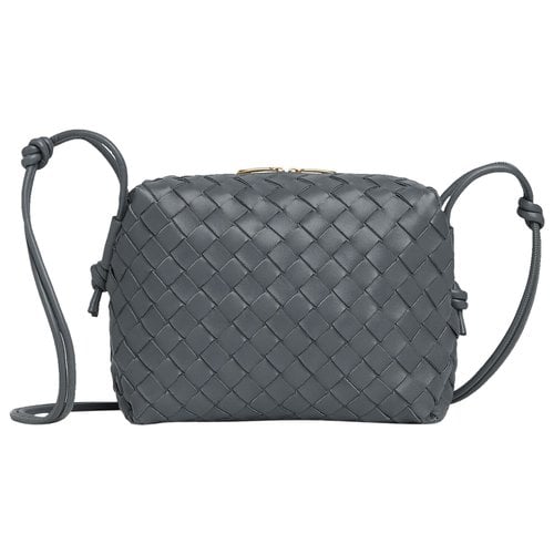 Pre-owned Bottega Veneta Leather Crossbody Bag In Grey