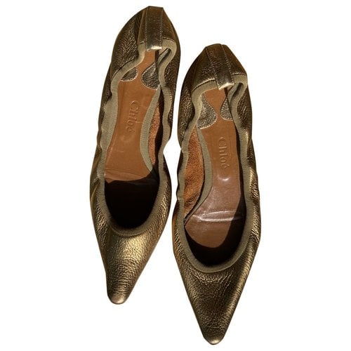 Pre-owned Chloé Leather Ballet Flats In Gold
