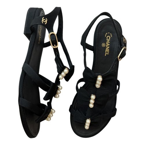 Pre-owned Chanel Fabric Sandal In Black