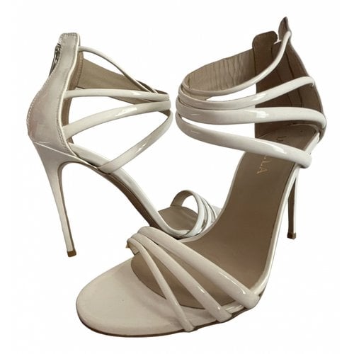 Pre-owned Le Silla Leather Sandals In White
