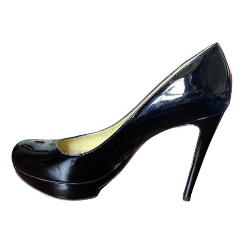 Pre-owned Pollini Patent Leather Heels In Black