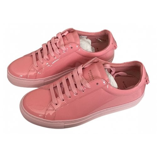 Pre-owned Givenchy Patent Leather Trainers In Pink