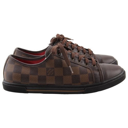 Pre-owned Louis Vuitton Fabric Trainers In Brown