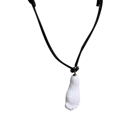 Pre-owned Guidi Leather Necklace In Black