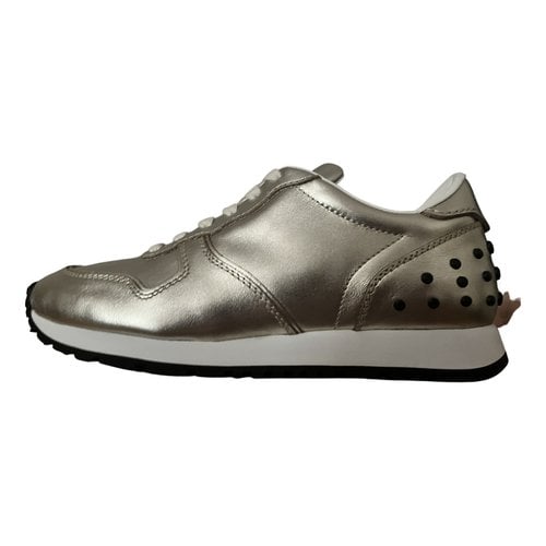 Pre-owned Tod's Leather Trainers In Metallic